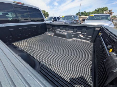 Used 2010 Ford F250 Lariat AWD/4WD image 11