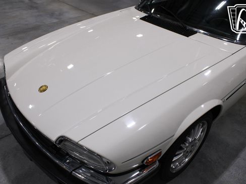 Used 1991 Jaguar XJS V12 image 37