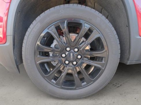 Used 2022 GMC Acadia SLE w/ Driver Convenience Package AWD/4WD image 10