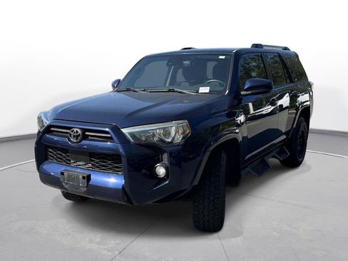 Used 2020 Toyota 4Runner SR5 image 2