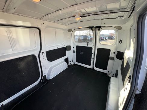 Used 2020 Nissan NV200 SV w/ Back Door Glass Package image 19