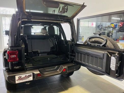 Used 2024 Jeep Wrangler Sahara w/ Safety Group image 20