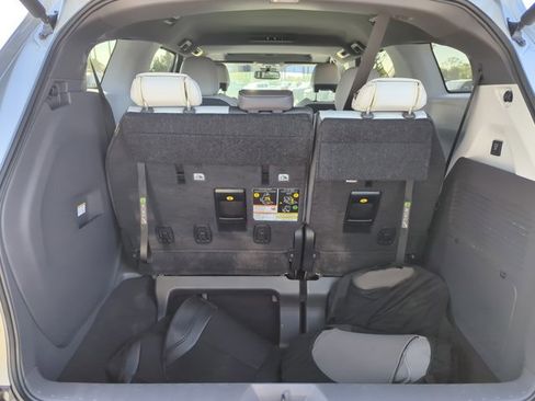 Used 2024 Toyota Sienna XSE w/ XSE Plus Package image 26