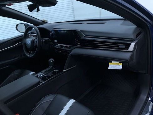New 2026 Toyota Camry SE image 23