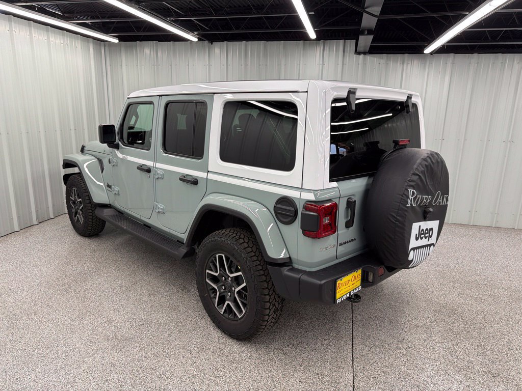 New 2027 Jeep Wrangler Unlimited Sahara AWD/4WD image 4