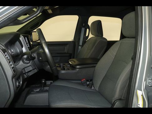 Used 2022 RAM 2500 Tradesman image 21