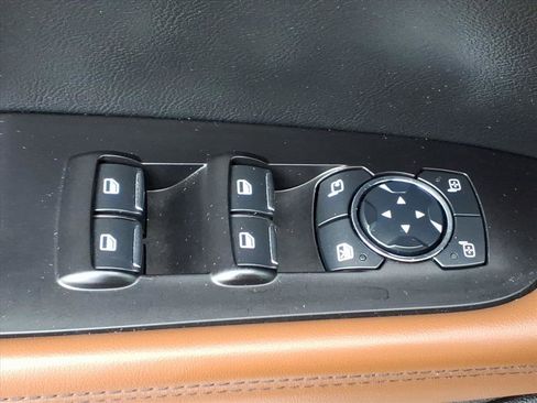 Certified 2023 Lincoln Nautilus Reserve w/ Equipment Group 201A image 16