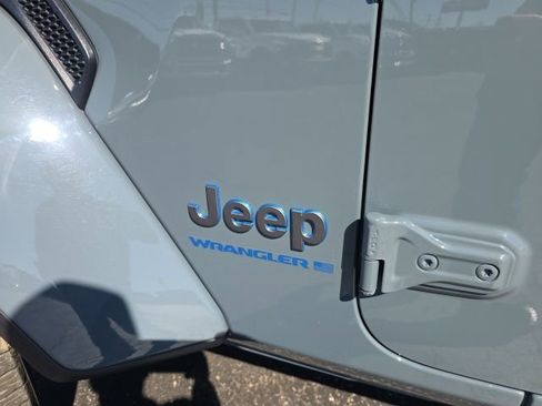 Used 2025 Jeep Wrangler Unlimited Sahara w/ Safety Group image 56