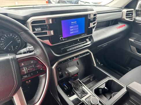 Used 2022 Toyota Tundra SR5 image 21