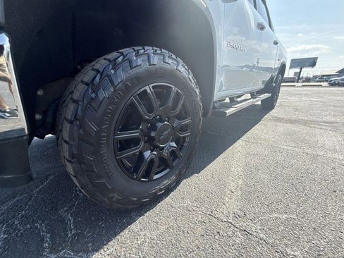 Certified 2020 Chevrolet Silverado 2500 LTZ w/ LTZ Plus Package image 18