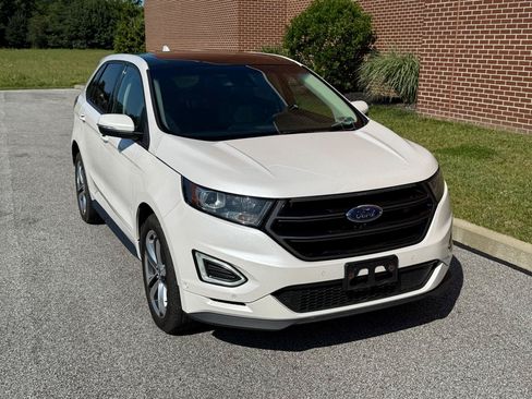 Used 2015 Ford Edge Sport w/ Equipment Group 401A AWD/4WD image 19