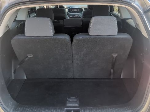 Used 2017 Kia Sorento AWD image 28