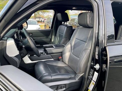 Used 2023 Toyota Sequoia Platinum image 25