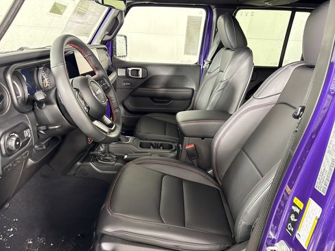New 2026 Jeep Wrangler Unlimited Rubicon 392 w/ Quick Order Package 27X Moab AWD/4WD image 12