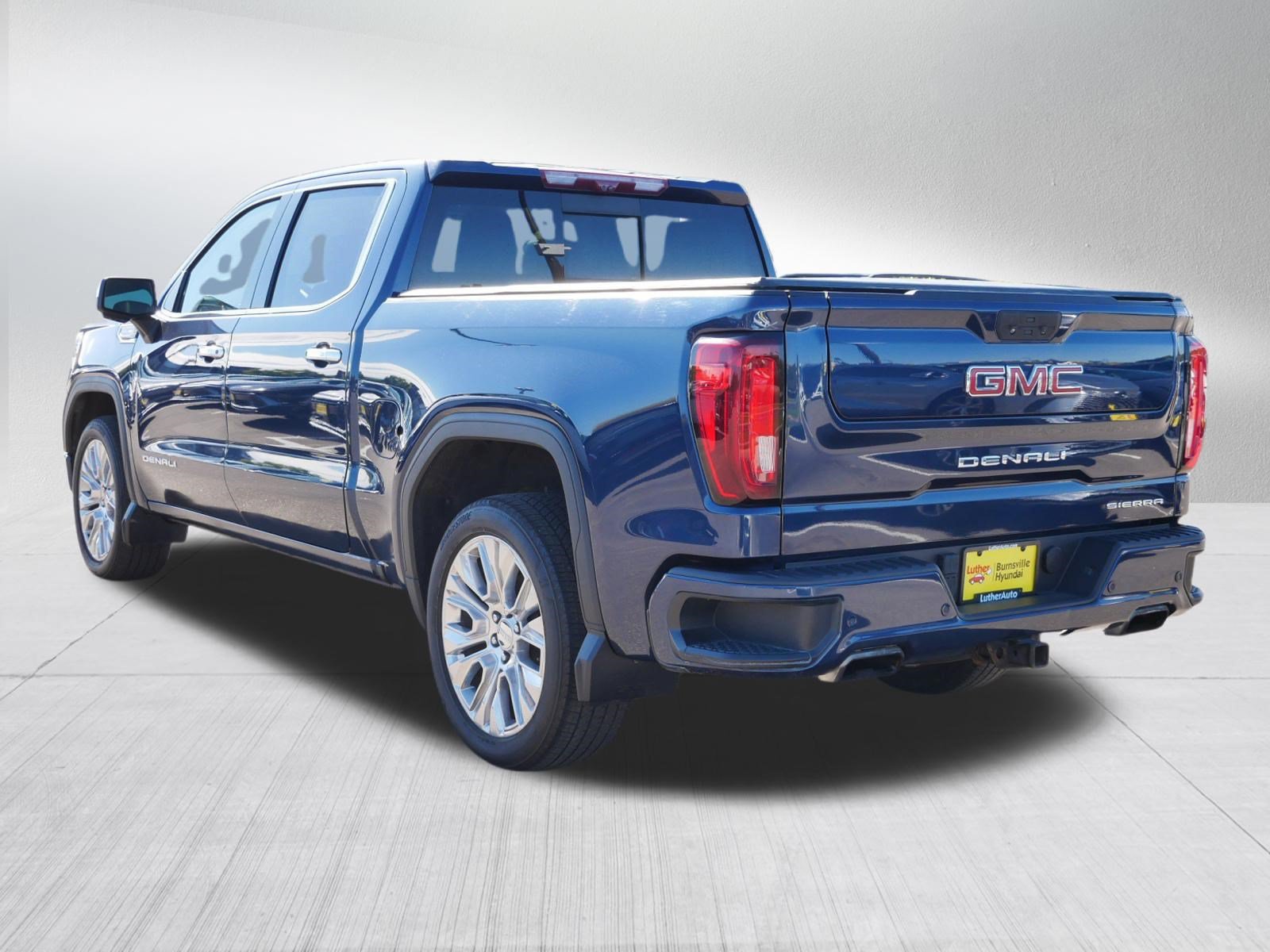 Used 2021 GMC Sierra 1500 Denali w/ Denali Ultimate Package AWD/4WD image 5