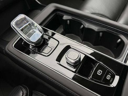 New 2026 Volvo XC90 B6 Ultra w/ Lounge Package AWD/4WD image 6