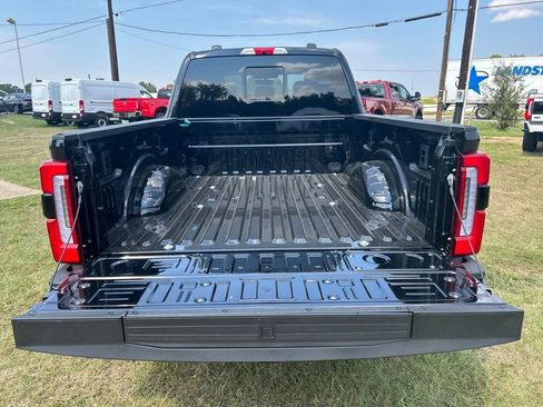 New 2025 Ford F250 Platinum w/ FX4 Off-Road Package image 12