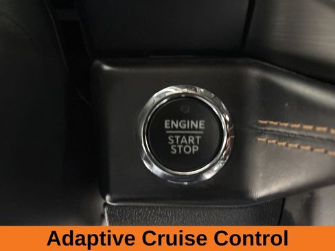 Used 2023 Ford Expedition Platinum image 17