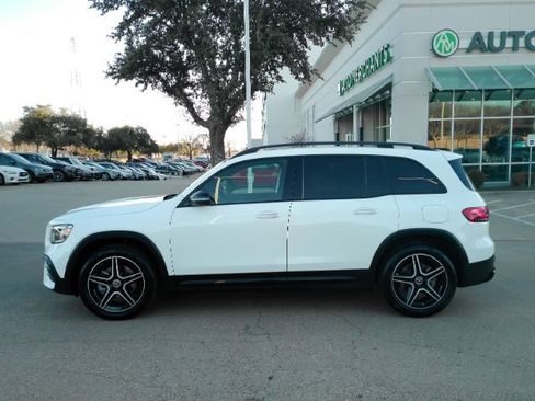 Used 2021 Mercedes-Benz GLB 250 image 12