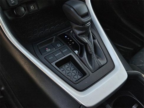 Used 2023 Toyota RAV4 XLE image 25