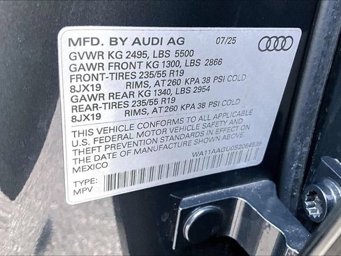 Used 2025 Audi Q5 Premium w/ Convenience Package AWD/4WD image 19