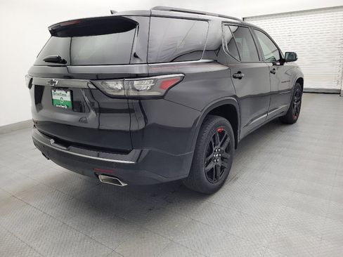 Used 2020 Chevrolet Traverse Premier w/ Redline Edition FWD image 9