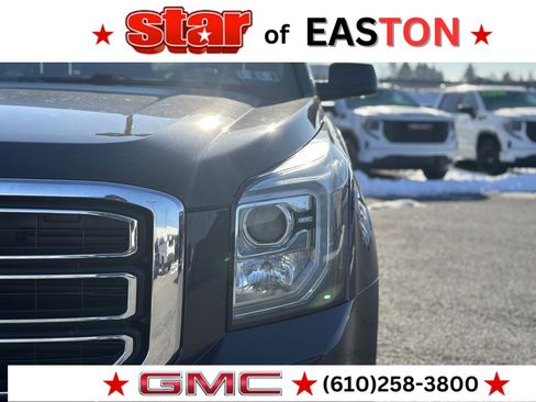 Used 2018 GMC Yukon XL SLE w/ SLE Value Package image 29