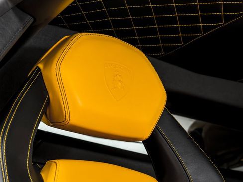Used 2015 Lamborghini Aventador LP 700-4 AWD/4WD image 35