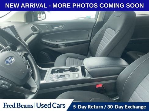 Used 2022 Ford Edge SE w/ Black Appearance Package AWD/4WD image 9