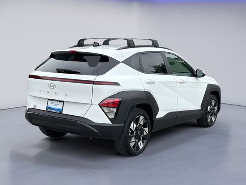 Certified 2024 Hyundai Kona SEL w/ Convenience Package FWD image 3