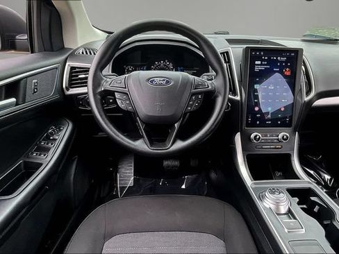 Used 2024 Ford Edge SE AWD/4WD image 8