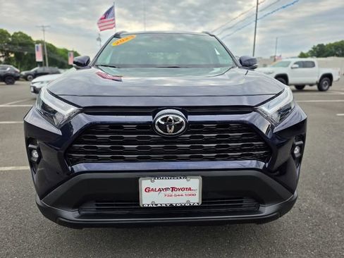Used 2023 Toyota RAV4 XLE Premium AWD/4WD image 2