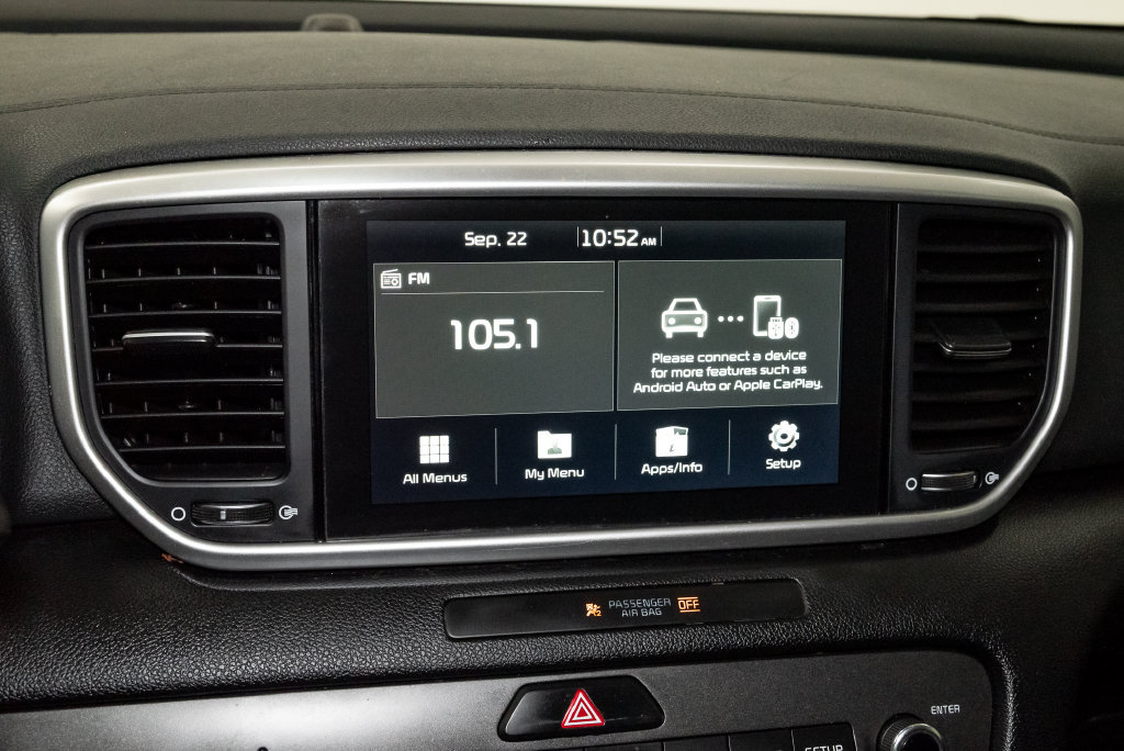 Used 2022 Kia Sportage LX AWD/4WD image 16