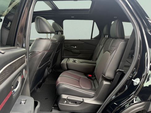New 2026 Honda Pilot Black Edition image 11