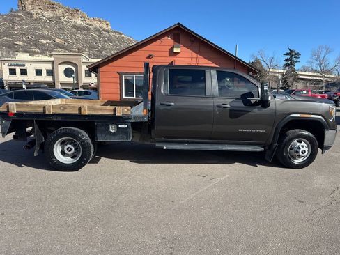 Used 2021 GMC Sierra 3500 4x4 Crew Cab w/ Gooseneck/5TH Wheel Package image 6