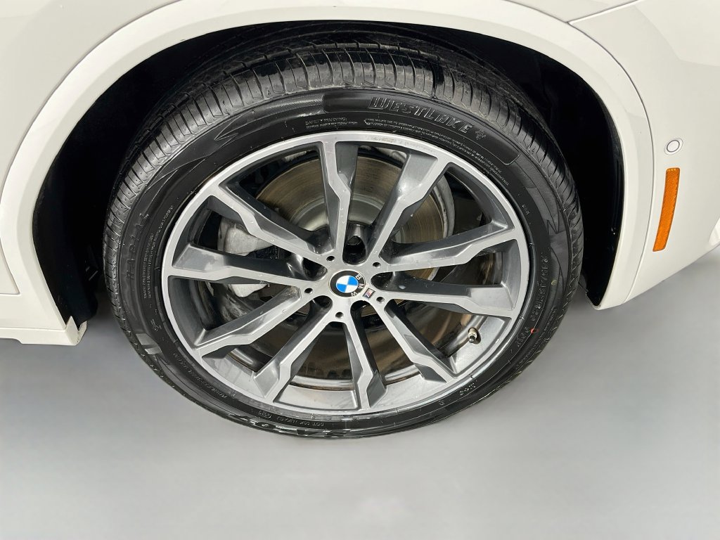 Used 2021 BMW X4 xDrive30i w/ M Sport Package AWD/4WD image 39
