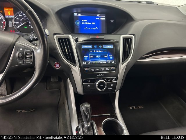 Used 2017 Acura TLX FWD image 18