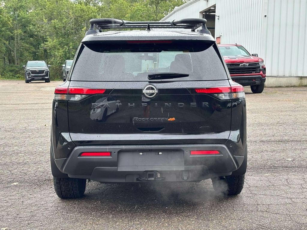 Used 2024 Nissan Pathfinder Rock Creek AWD/4WD image 31
