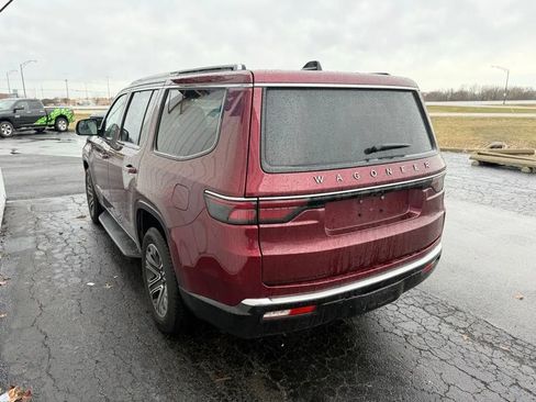 Used 2024 Jeep Wagoneer 2WD w/ Premium Group I image 5