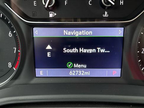 Used 2019 Buick Regal Avenir w/ Driver Confidence Package II image 10