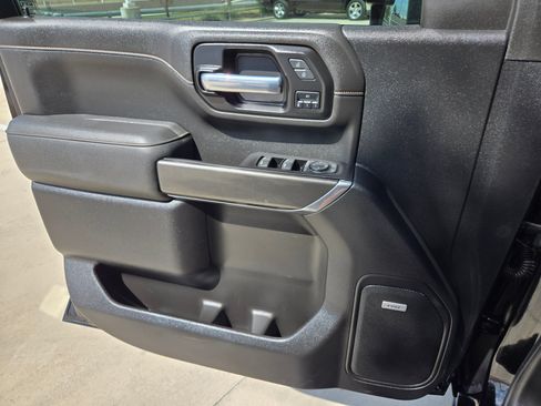 Certified 2022 GMC Sierra 2500 AT4 w/ AT4 Preferred Package AWD/4WD image 19