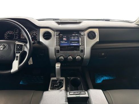 Used 2021 Toyota Tundra SR5 w/ SR5 Leather Package image 16