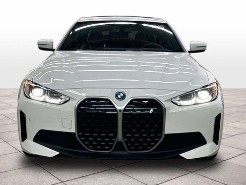 Used 2024 BMW i4 eDrive35 w/ Premium Package RWD image 3