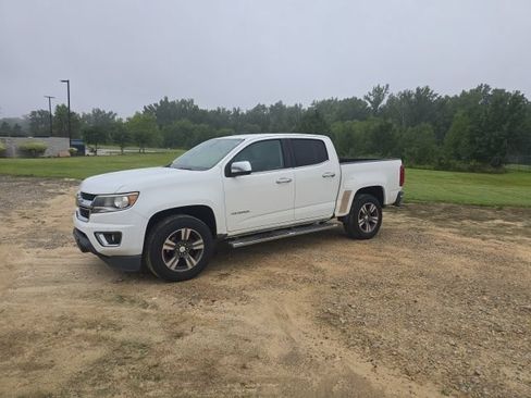 Used 2016 Chevrolet Colorado LT w/ Luxury Package, Chrome RWD image 3