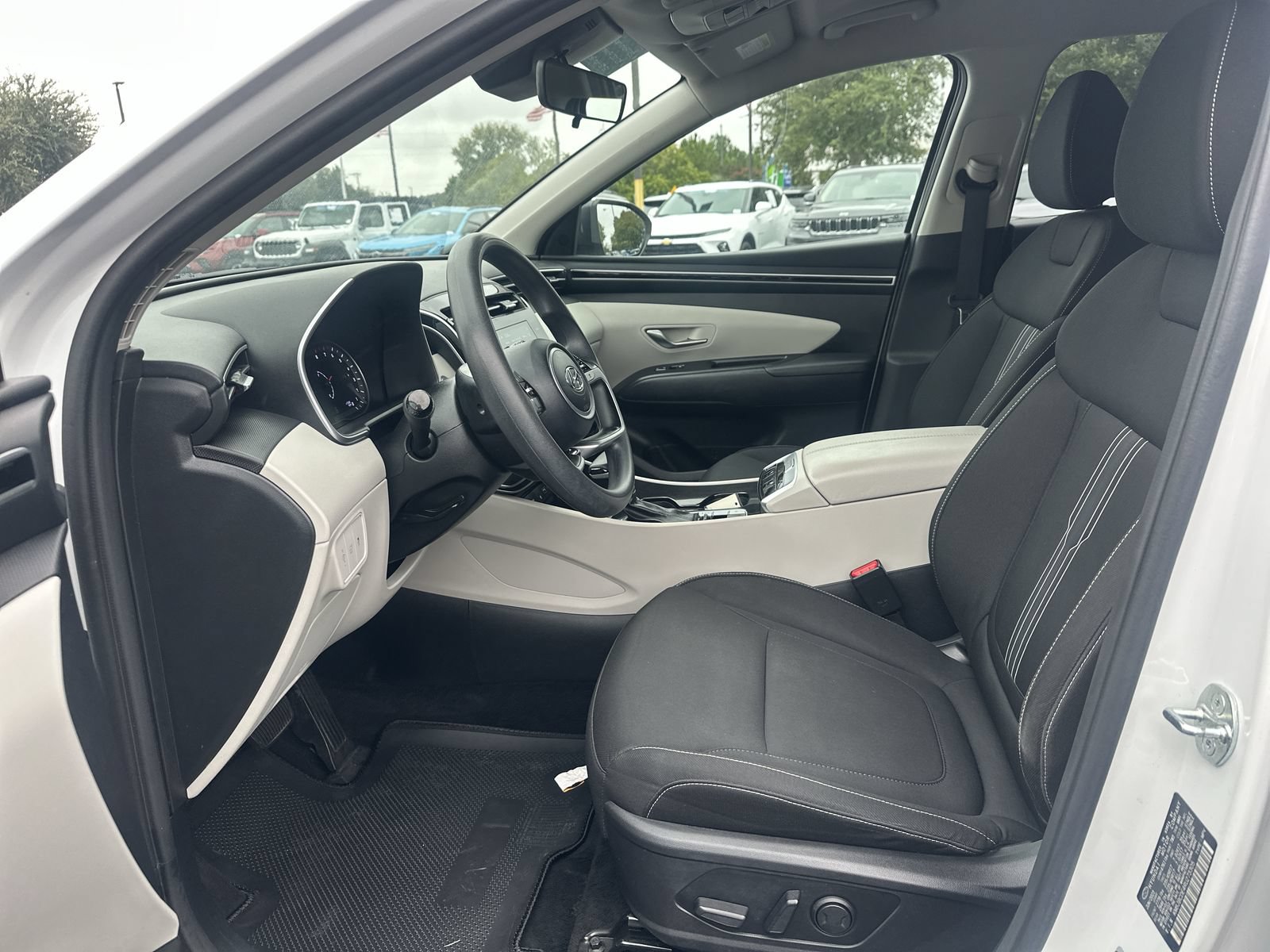 Used 2024 Hyundai Tucson SEL AWD/4WD image 16