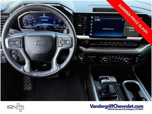 Used 2024 Chevrolet Silverado 1500 LT Trail Boss w/ Convenience Package II AWD/4WD image 11