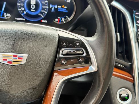 Used 2017 Cadillac Escalade Luxury AWD/4WD image 89