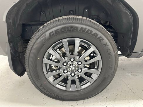 Used 2025 Toyota Land Cruiser 1958 image 67