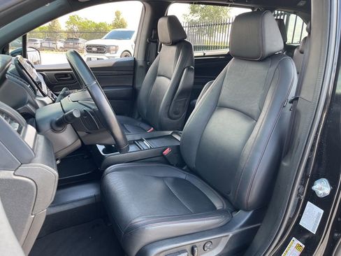 Used 2024 Honda Odyssey Sport image 27