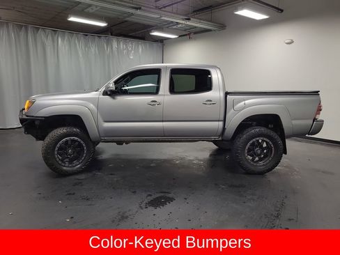 Used 2015 Toyota Tacoma 4x4 Double Cab image 5